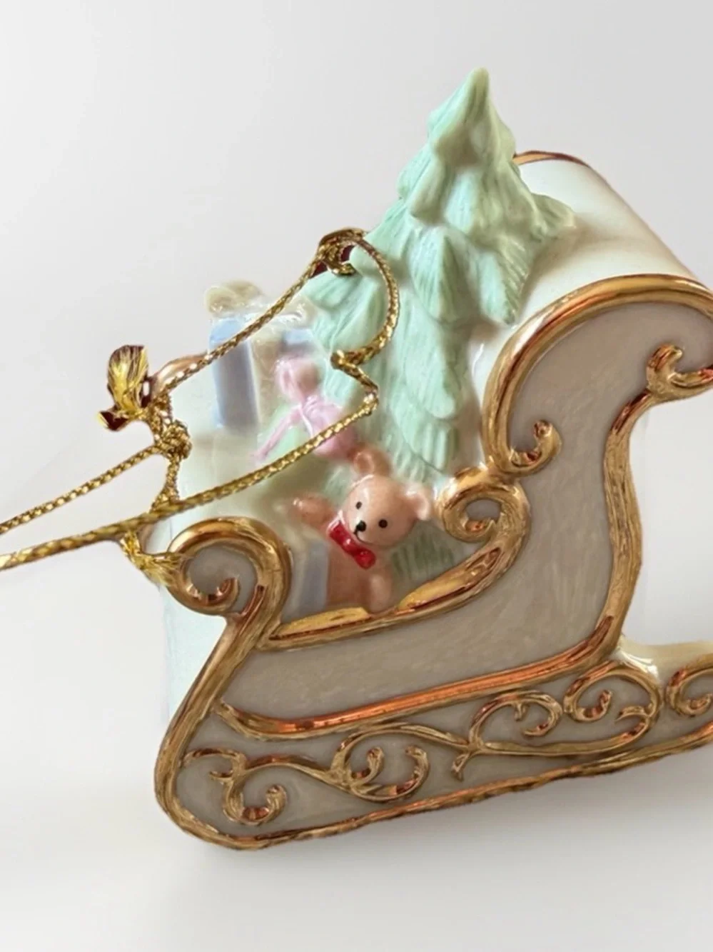 Lenox Porcelain Christmas Sleigh Ornament 761400 Hand Painted Gold Trim Holiday